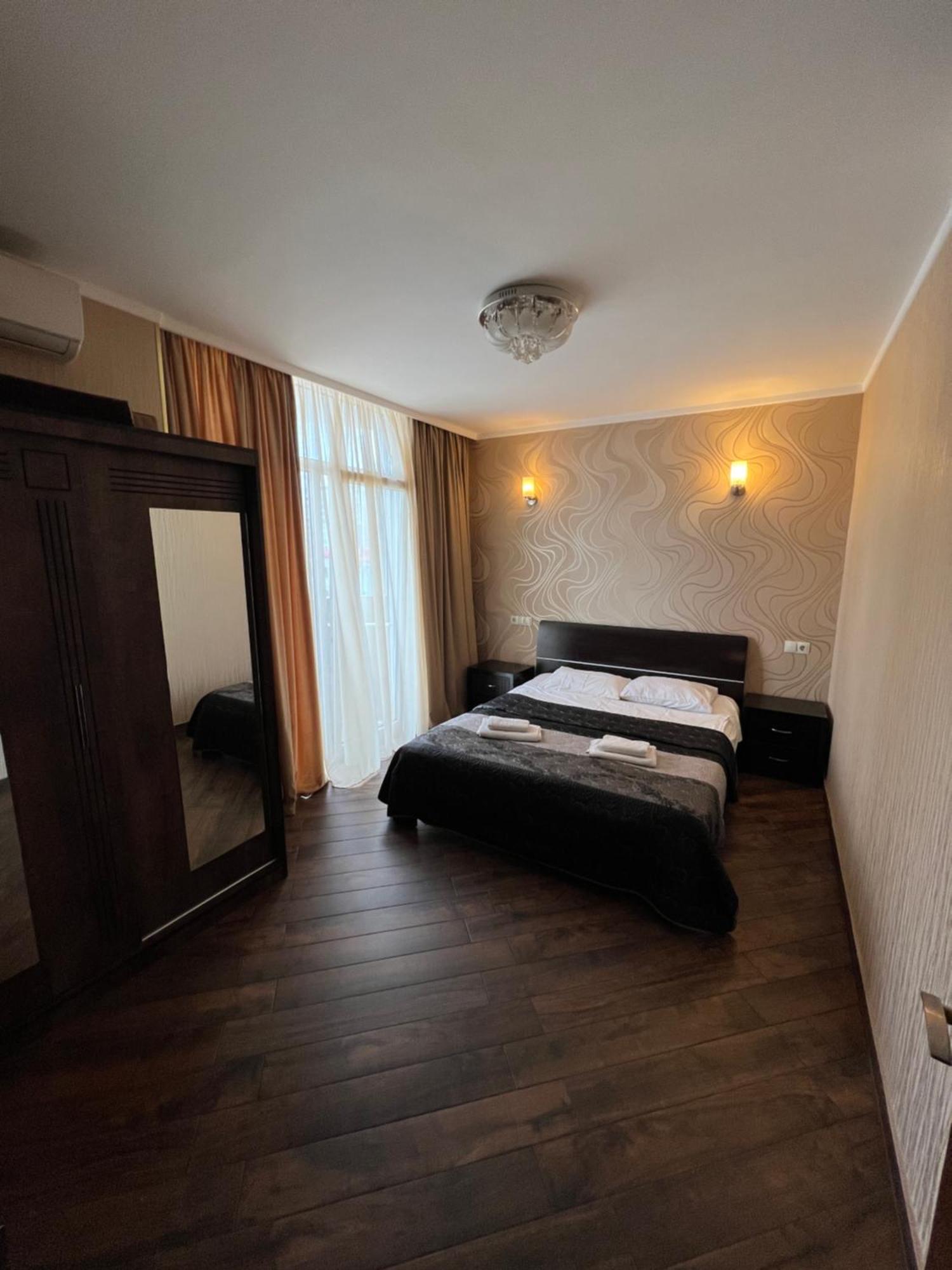 Apart Hotel Black Sea Towers Batumi Exterior foto
